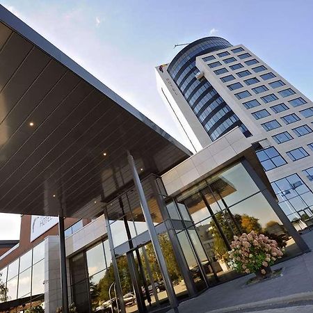 Van Der Valk Hotel 티엘 외부 사진