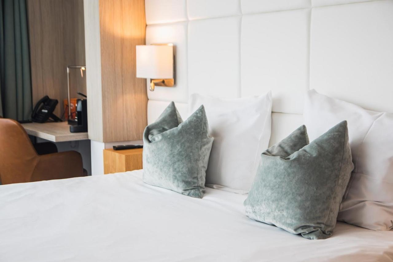 Van Der Valk Hotel 티엘 외부 사진
